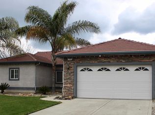 1596 Capistrano Ave, Tulare, CA 93274