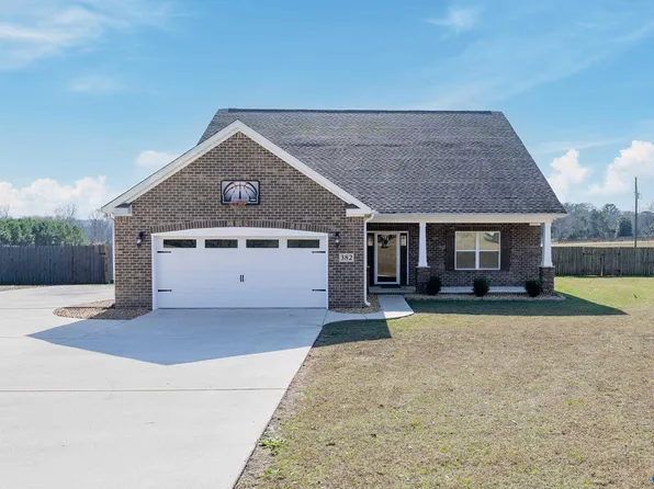 382 Herman Bailey Rd, Somerville, AL 35670