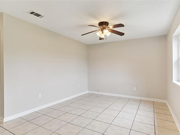 2nd image of 2808 Pritchard Rd