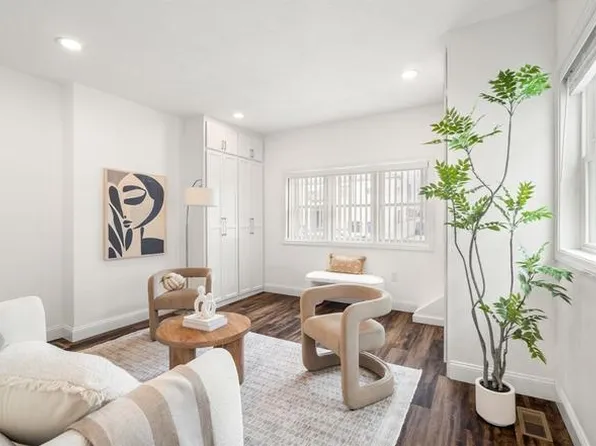 16 Pitman St #2, Somerville, MA 02143