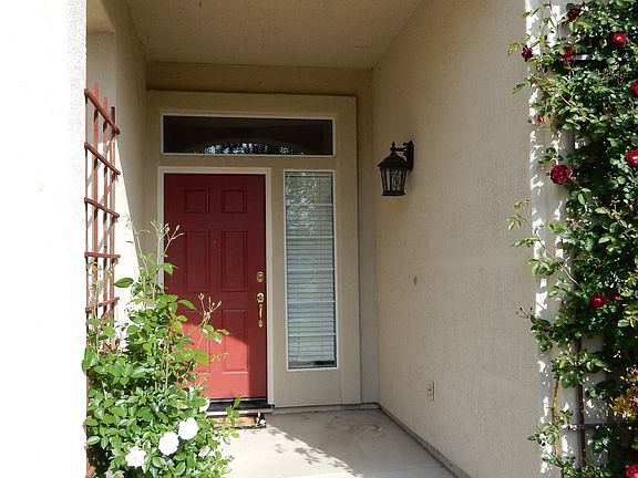 2nd image of 126 Orange Blossom Cir