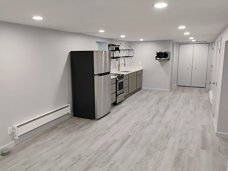 3609 W Forest Park Ave #2 — Photo 2