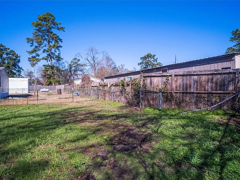 5402 Five Oaks Dr — Photo 30