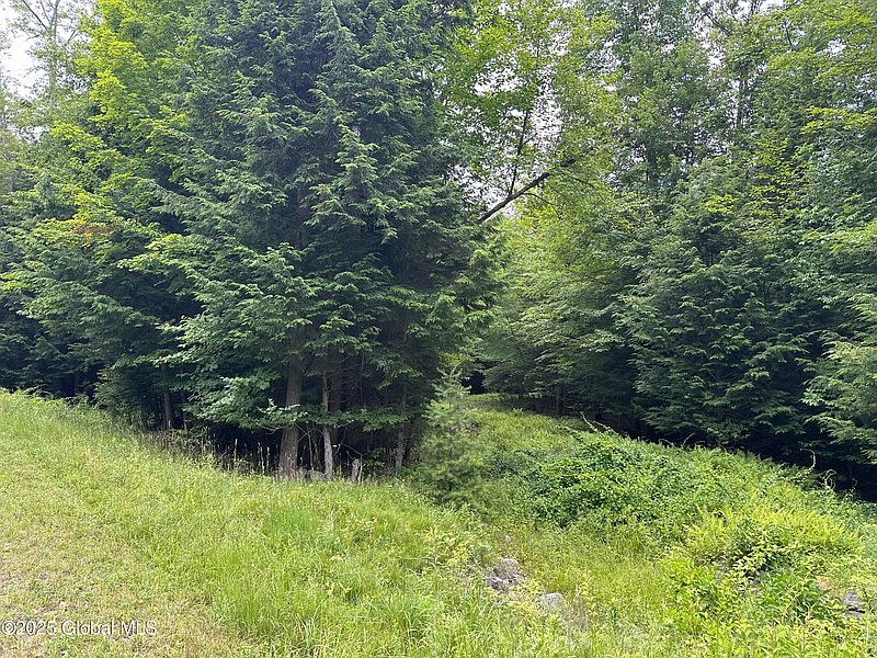 2nd image of 2 Diamond Ridge Road
