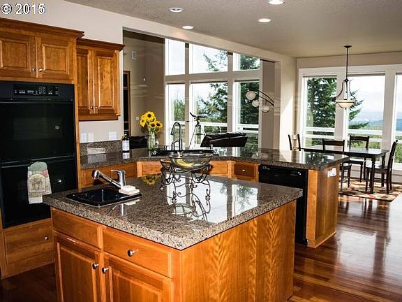 4th image of 26811 NE Highland Meadows Dr