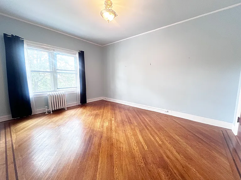 8407 63rd Ave — Photo 8