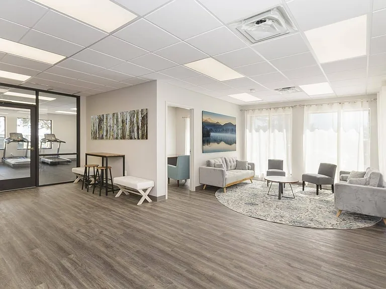 Kalo Ivywild Leasing Office