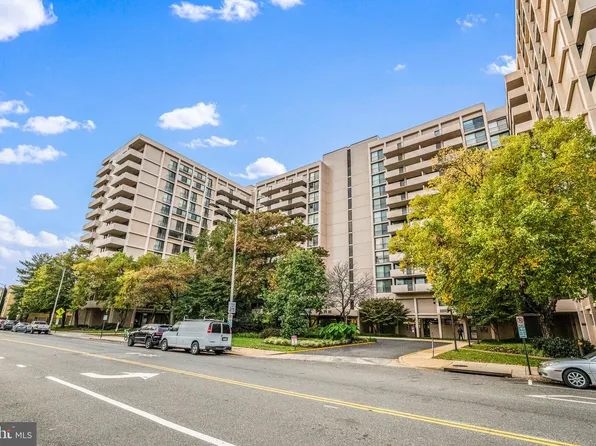 4141 N Henderson Rd APT 103, Arlington, VA 22203