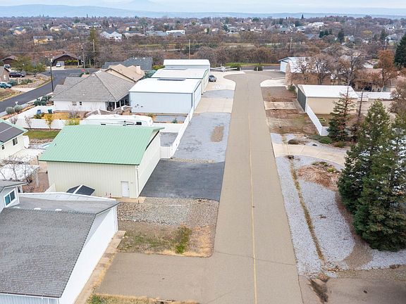 5th image of 22049 Hatcher Dr