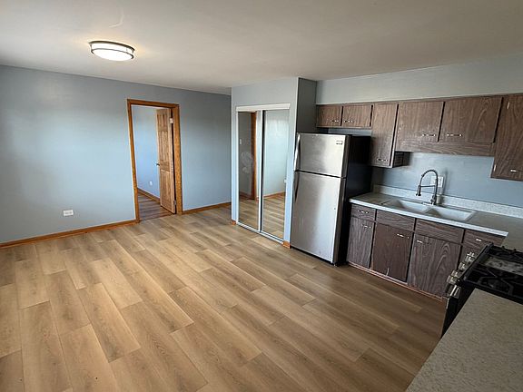 2nd image of 3016 W 59th St #3E