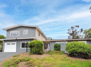 26227 Jesmond Dene Rd, Escondido, CA 92026