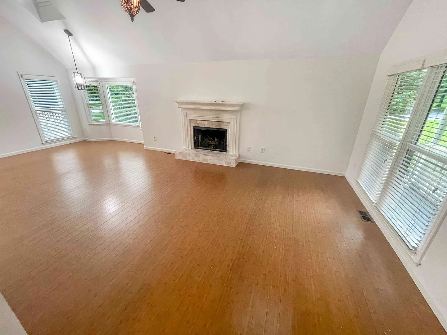 East Cobb - 3BR/2BA - Walton HS — Photo 4