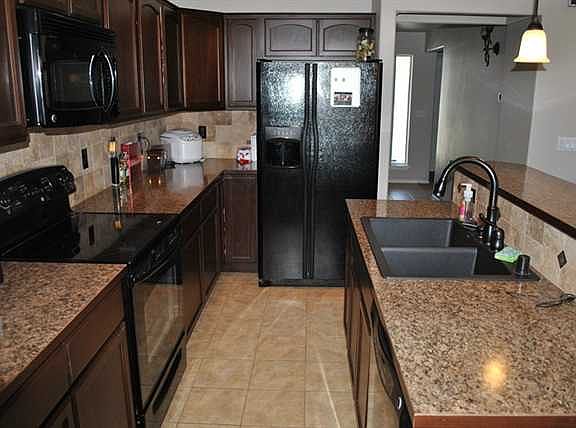 4th image of 3812 W 21st Ave