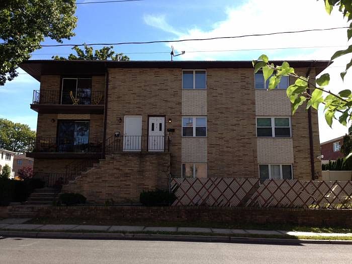 1st image of 436 Washington Ave #2