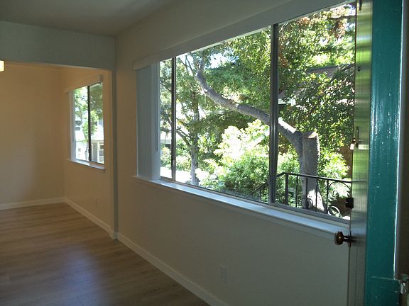 3rd image of 228 Webster St APT A