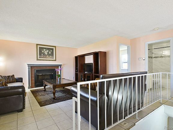 4th image of 14545 Andrews Dr