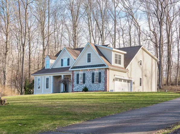 75 Pinnacle Lane, Chester, CT 06412