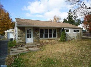 1256 Nolen Rd, Abington, PA 19001