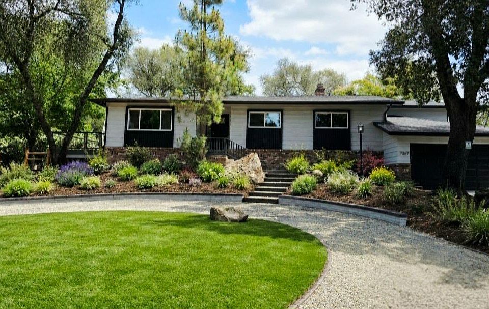 1st image of 7267 Shadow Oaks Ln