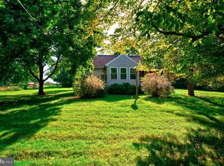 1620 Laurelwood Rd, Pottstown, PA 19465