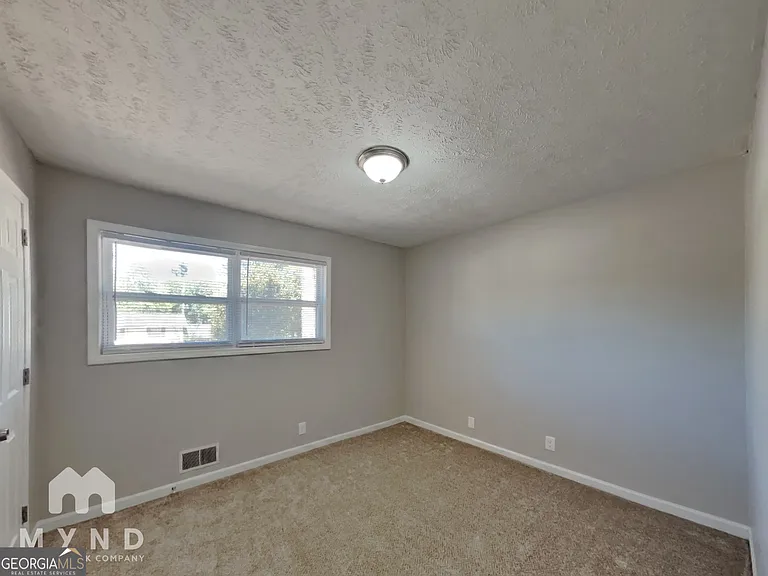 2945 Botany Dr — Photo 14