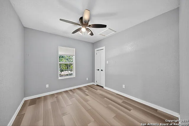 1203 Avenue J — Photo 22