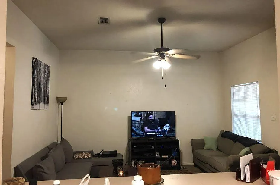 3 bed, 1338 sqft, $1,500 — Photo 3