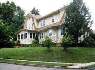 25 Catalpa Ave, Hackensack, NJ 07601