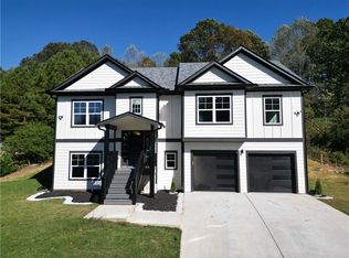 49 Sweetgum St, Talmo, GA 30575