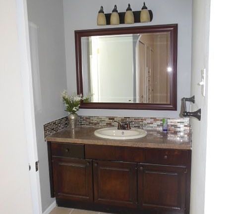 3rd image of 144 Centennial Dr