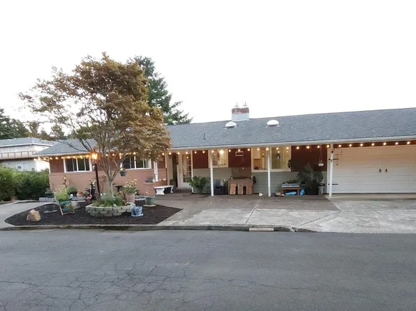 650 SE 3rd St, Newport, OR 97365
