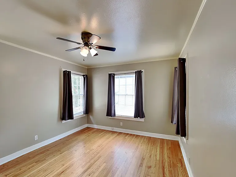 3551 W 4th St #1 — Photo 9