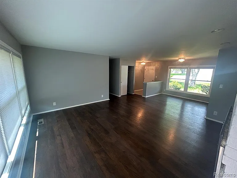 5303 W Briarcliff Knoll Dr — Photo 9