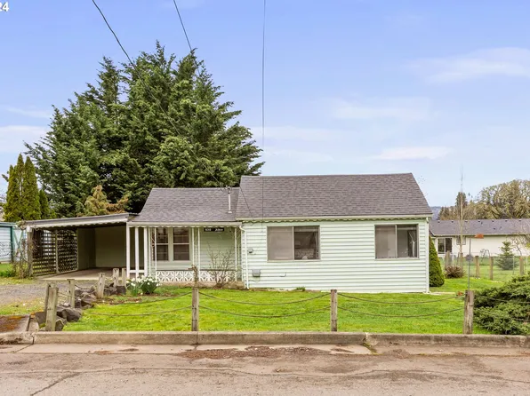 930 Alder St, Sweet Home, OR 97386