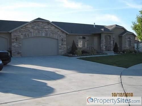 1st image of 11716 Lake Stone Cir