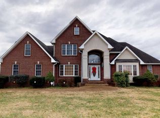 987 Powell Grove Rd, Lebanon, TN 37090