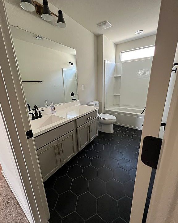 1st image of 5753 N 88th Ln