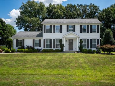 9735 E Bloomfield Hills Dr, Effingham, IL, 62401