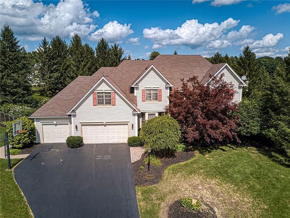 1st image of 17 Tamarron Way