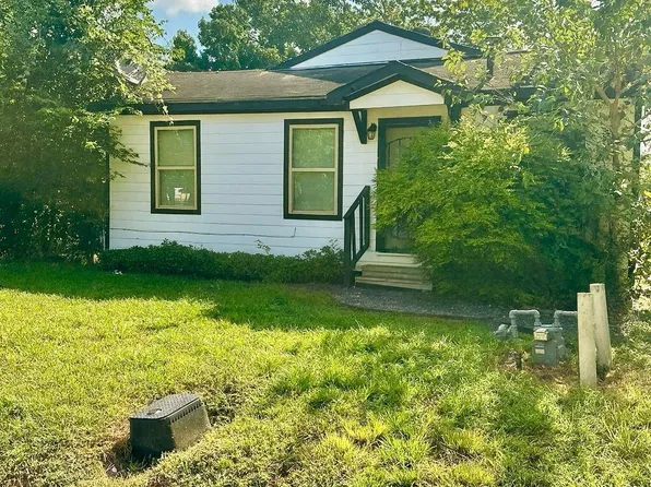 8914 De Priest Street, Houston, TX 77088