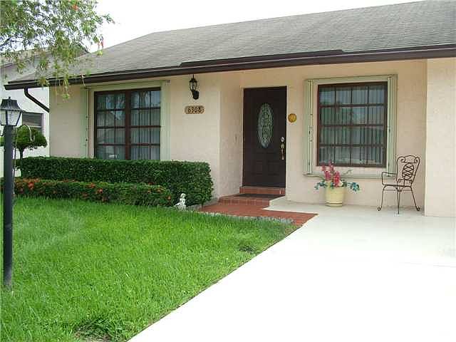 1st image of 6308 White Sabal Palm Ln