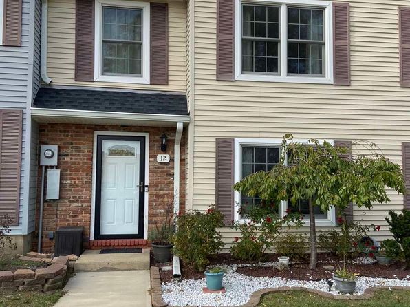 12 Byrnes Ln W #12