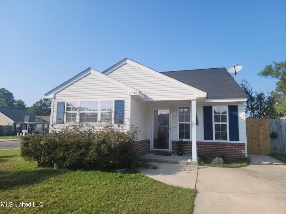 1st image of 13376 Lehmann Ct