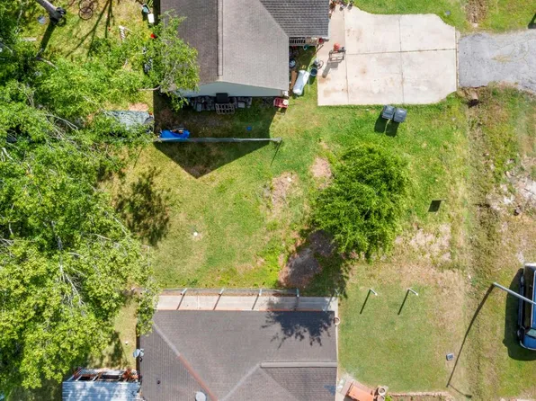 7609 Red Robin Ln, Houston, TX 77075