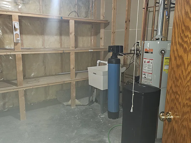 Furnance/storage room