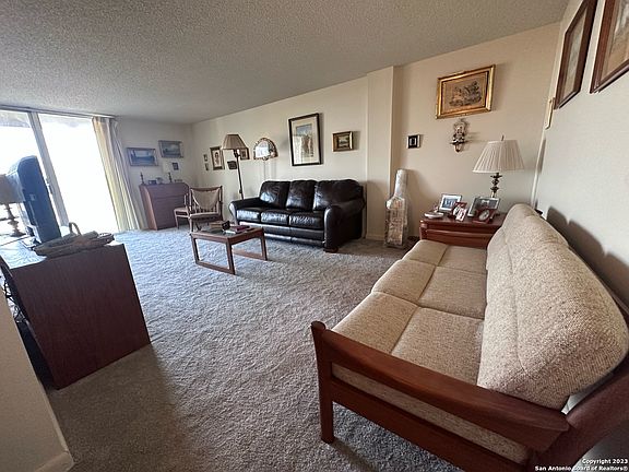 2nd image of 7039 San Pedro Ave #209