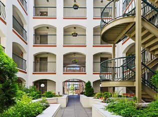 3174 Gladwin Rd UNIT 303, Abbotsford, BC V2T5T5