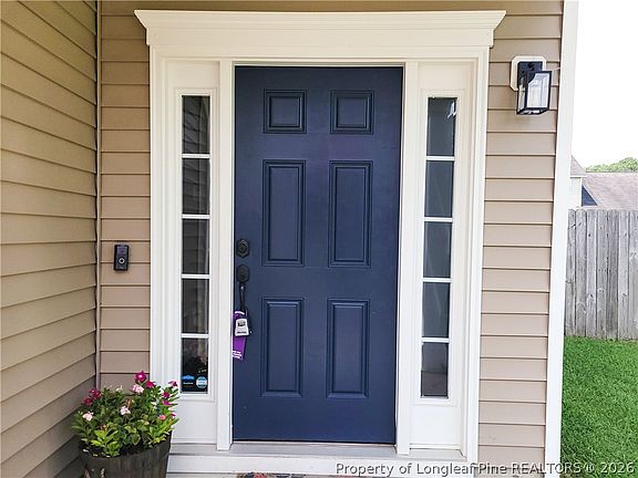 5th image of 1012 Bombay Dr
