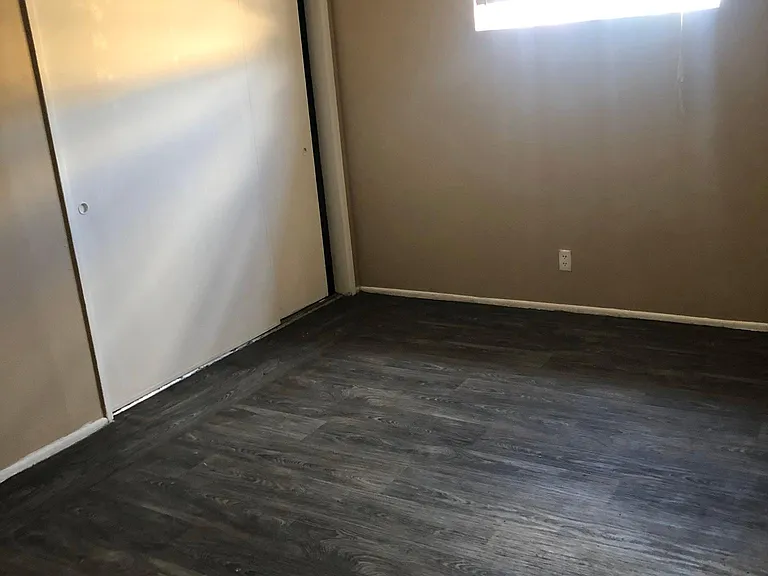 761 E Twain Ave #4 — Photo 5