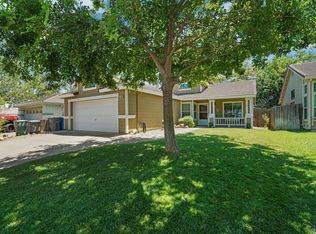 1565 Marenda Dr, Dixon, CA 95620